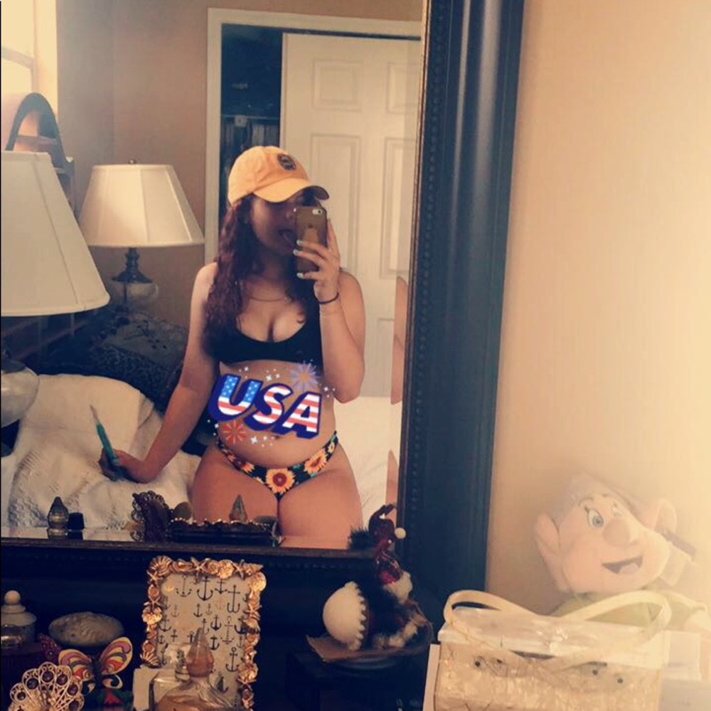 Meet your Posher, Skye